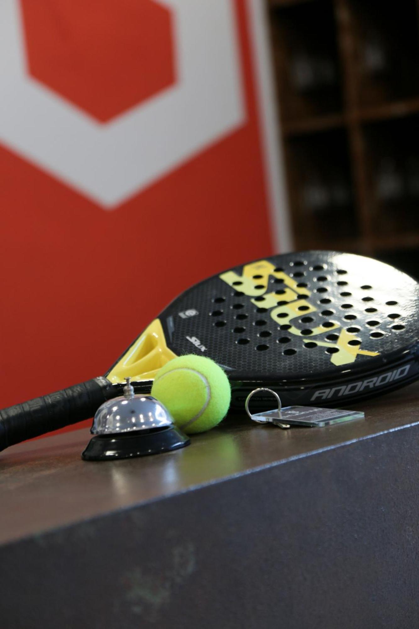 & Urban Padel Aparthotel Mailand