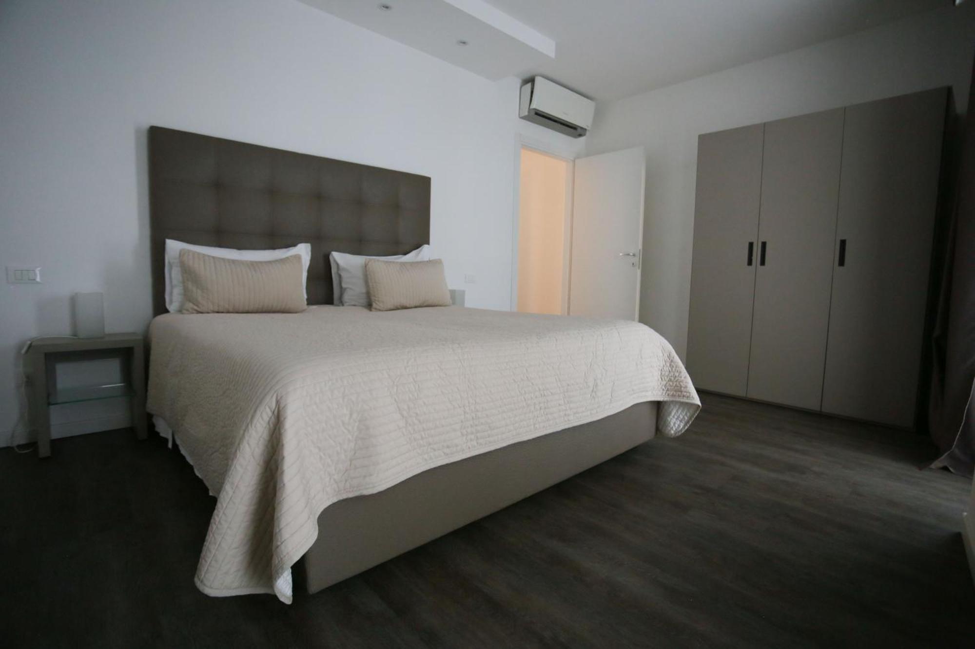 & Urban Padel Aparthotel Mailand
